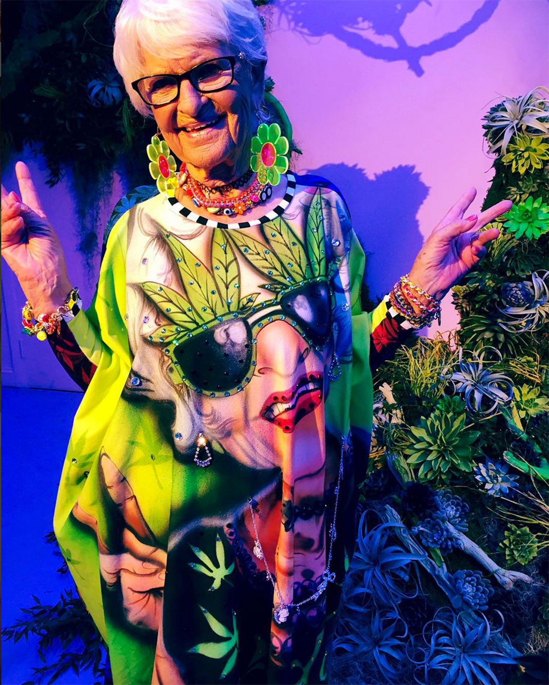 08-robelunettesmarijuana-baddiewinkle