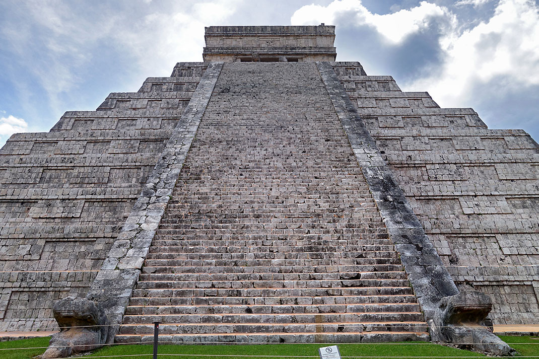 10-chichenitza-paulsimpson