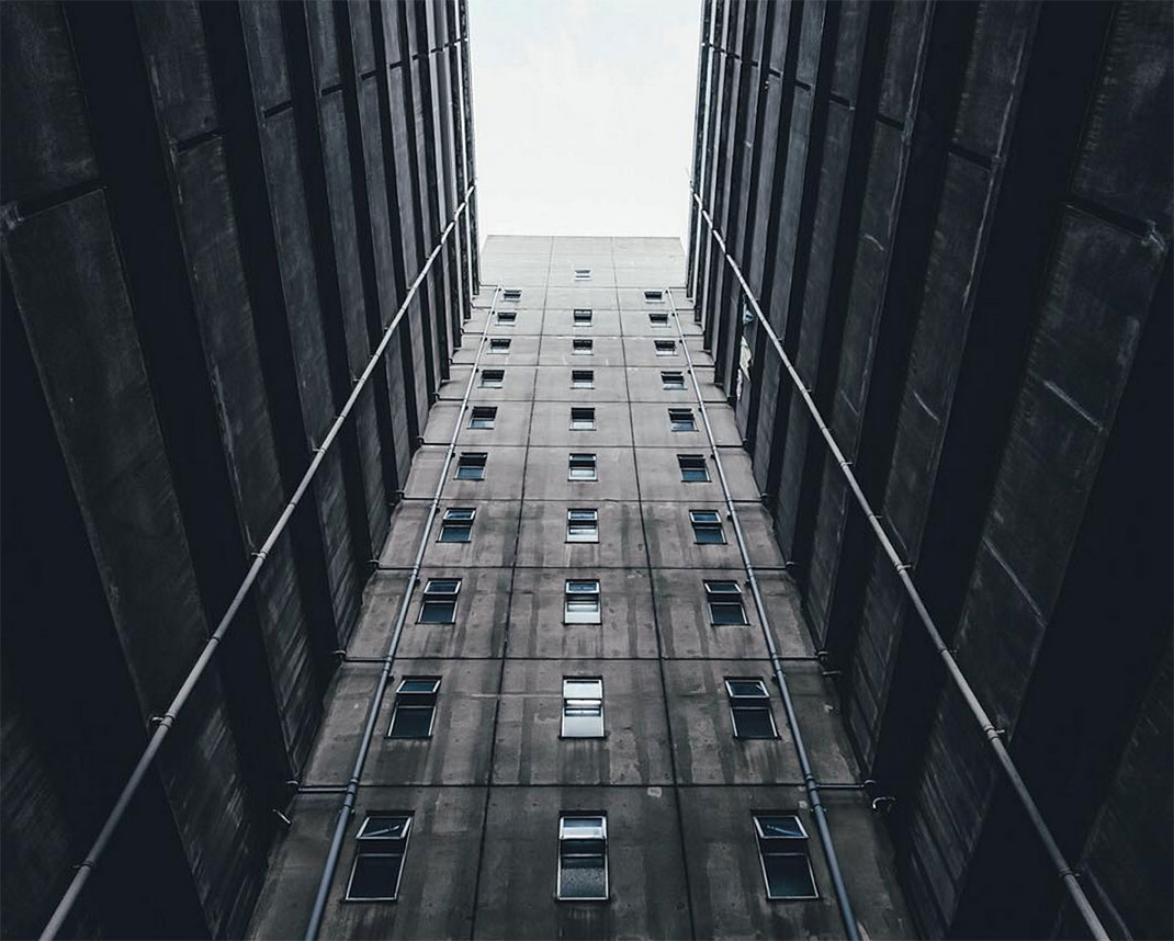 17-contreplongeeimmeuble-takashiyasui