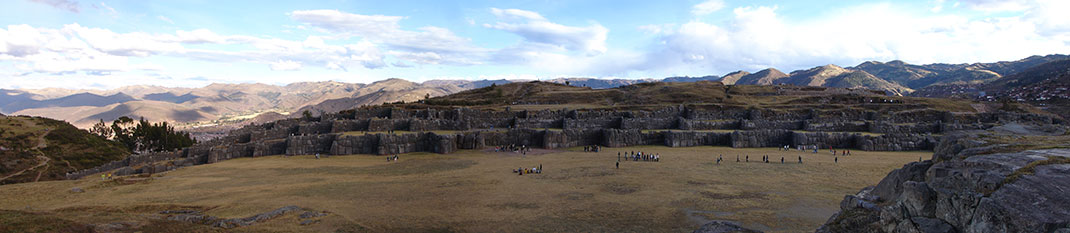 21-Sacsayhuaman-carstentenbrink