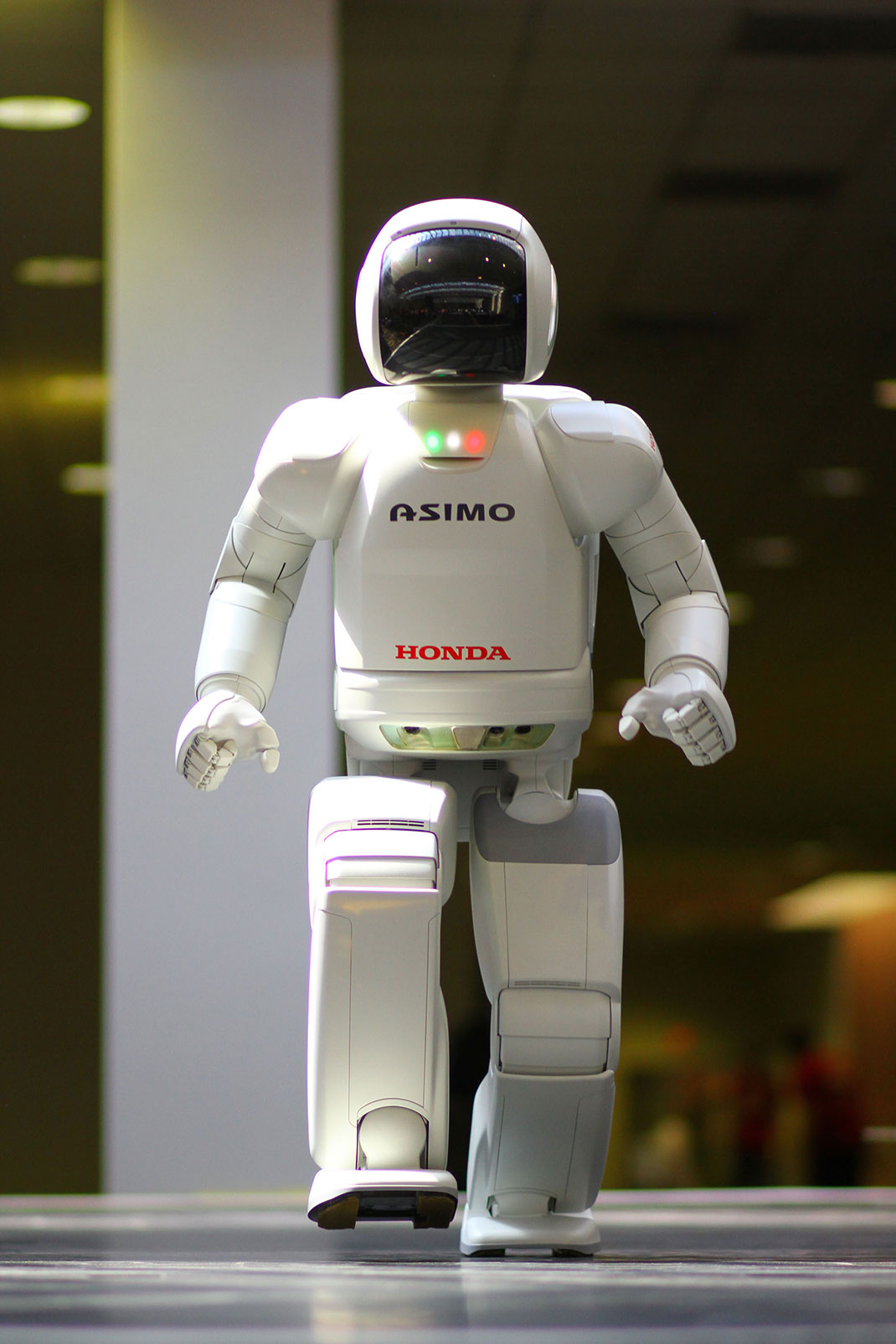 4-asimo-robot