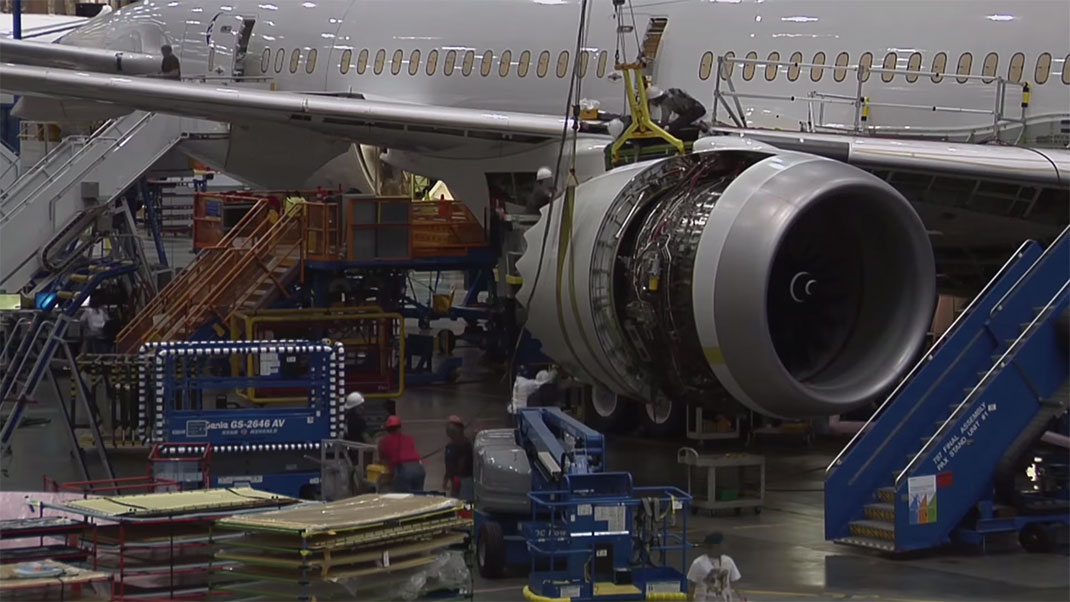 44-avion-construction