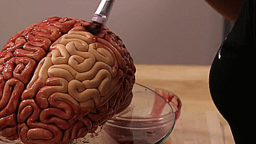 gateau-cerveau-halloween-2-gif