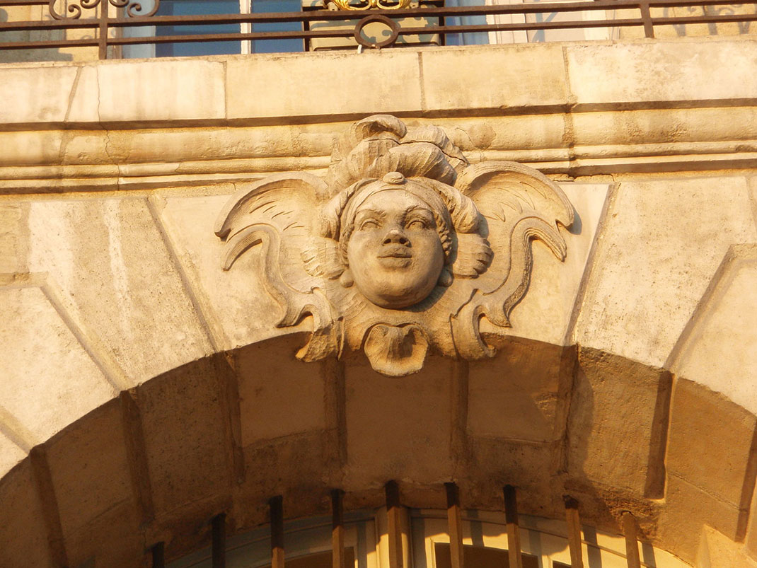 15-placefrance-Langladure