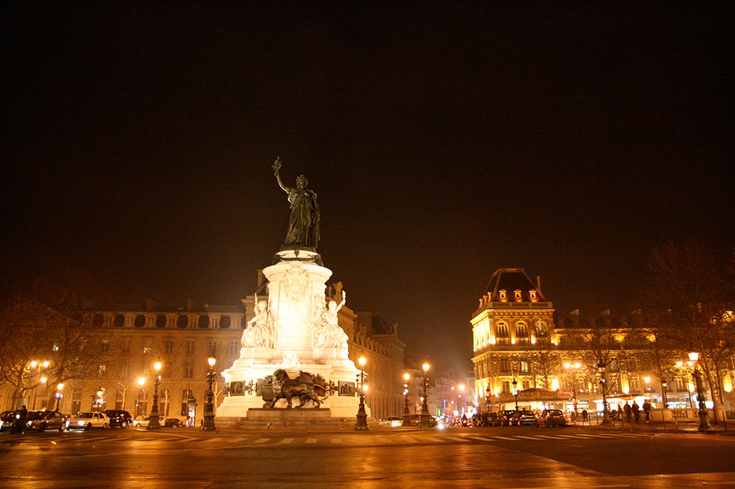 36-placefrance-ayustety