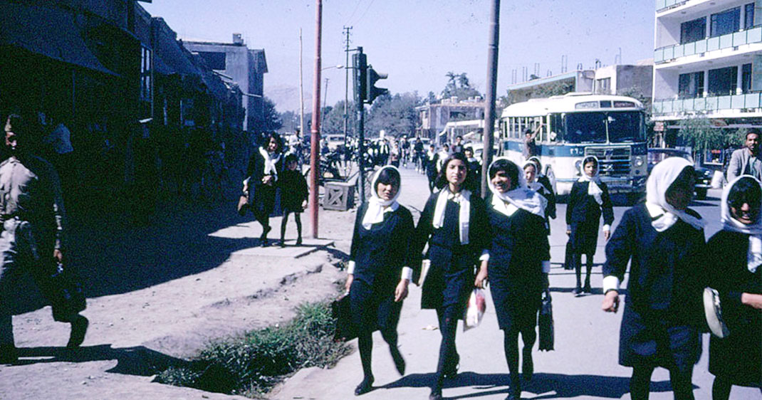 UNE-afghanistan-60s