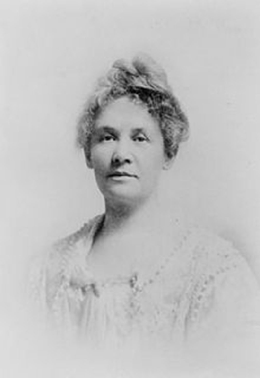 visu-femme-science-9