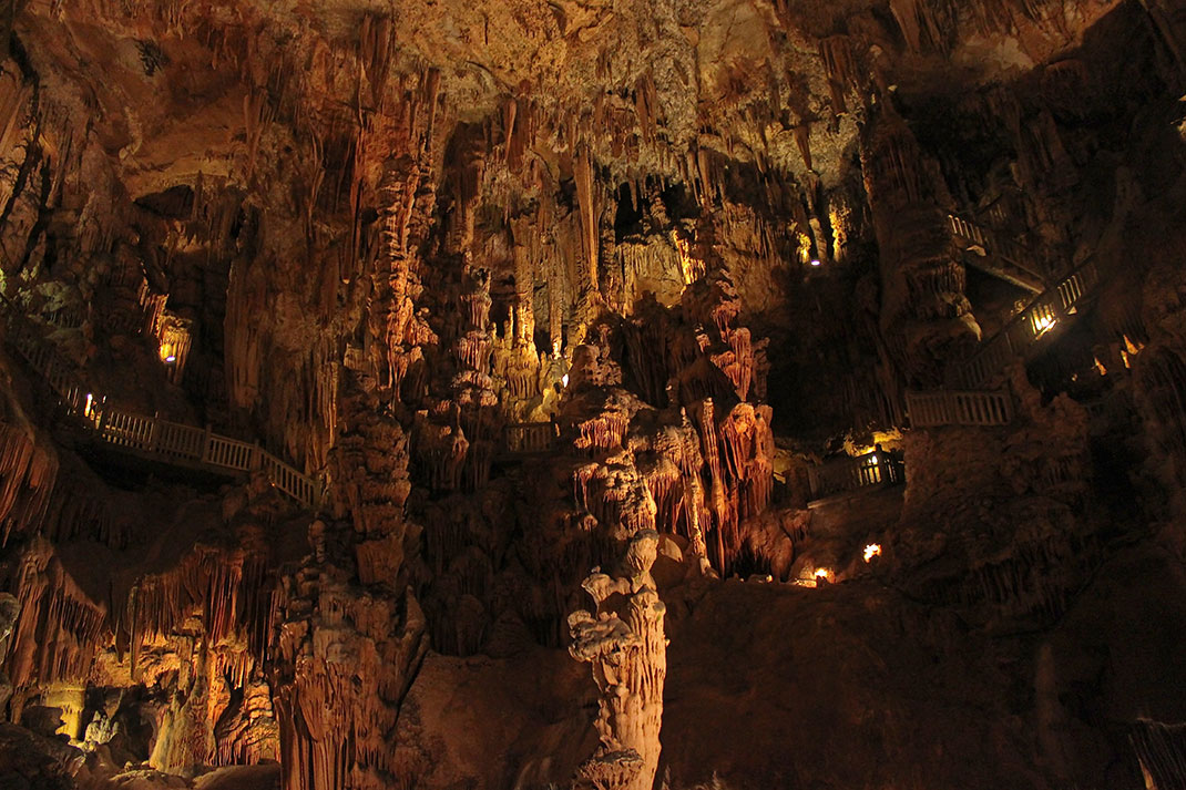 6-grotte-demoiselles