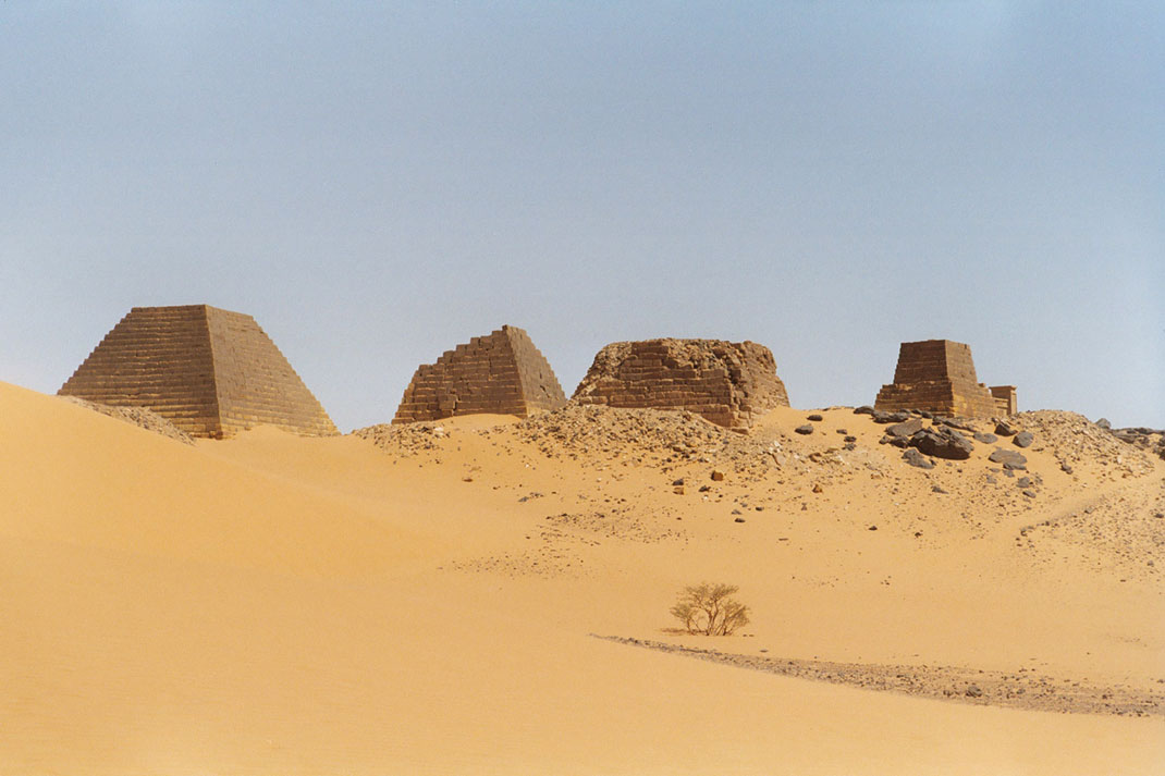 Pyramides-nubie-11