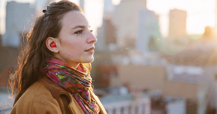 Une-pilot-oreillette