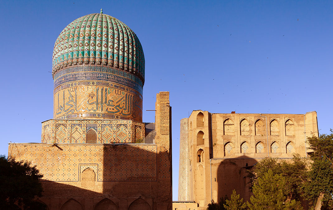 Samarkand en Ouzbékistan via Shutterstock