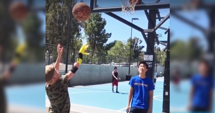 basket-enfant-prothese-3d-une