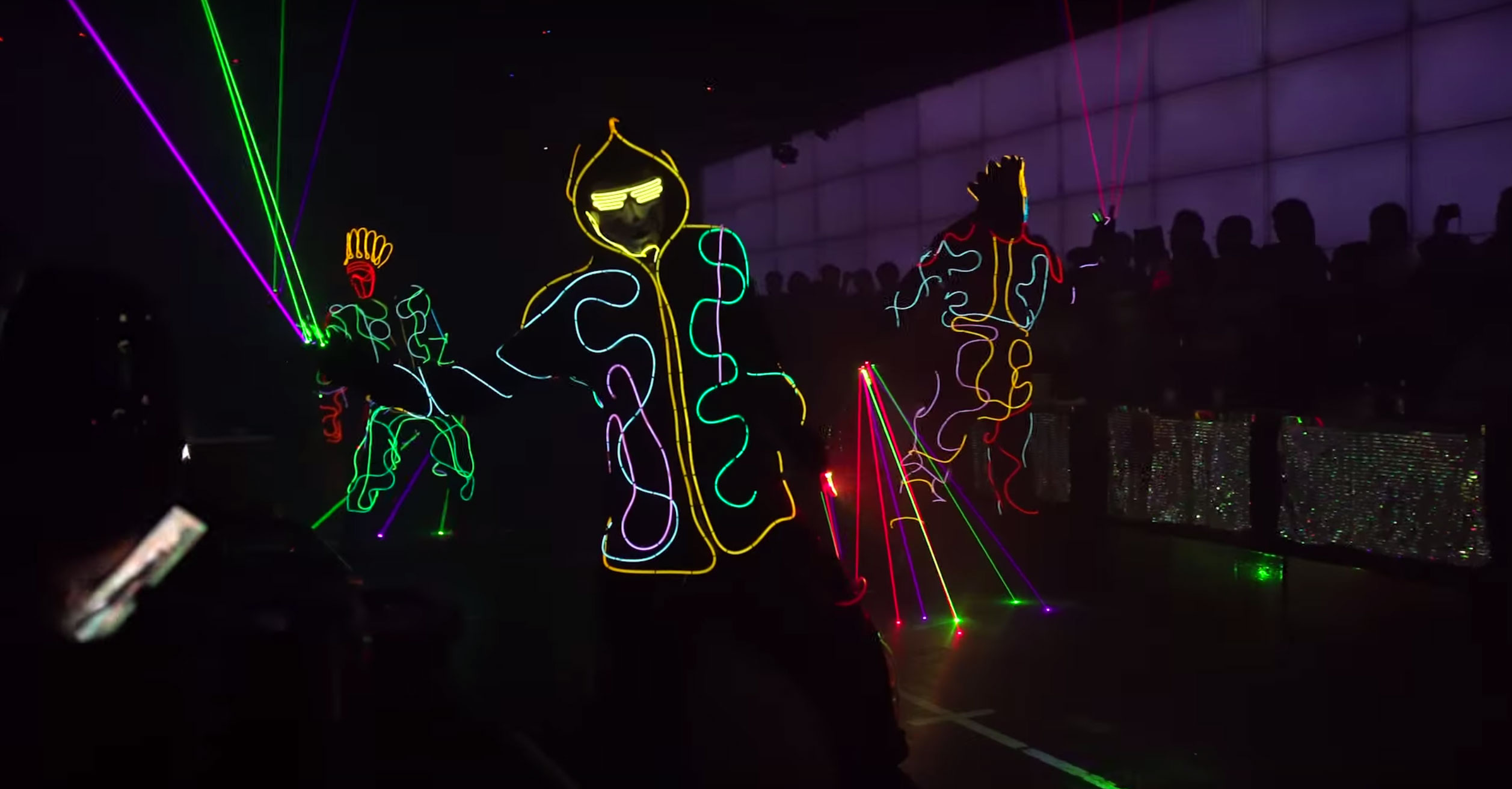 restaurant-japonais-robot-7