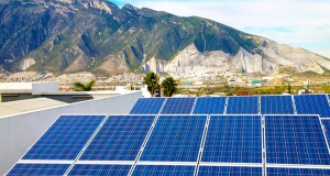 une-panneaux-solaires-1