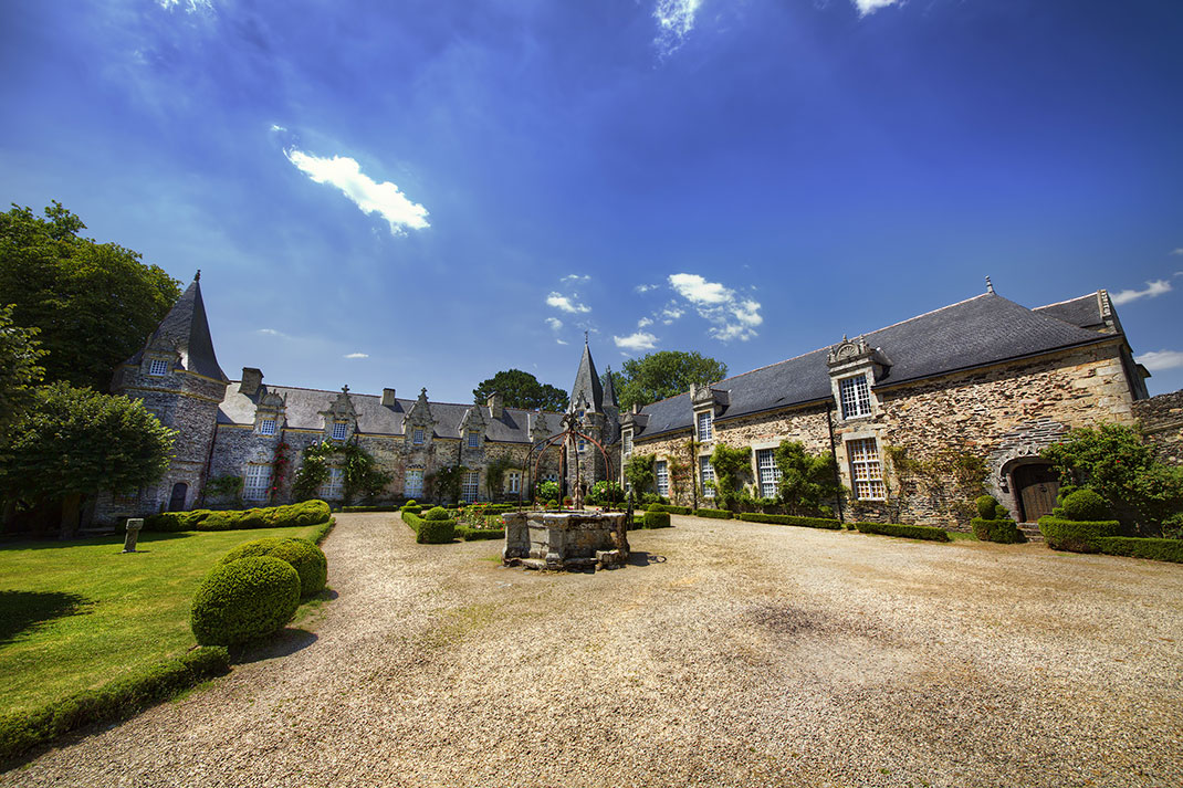 Rochefort-en-Terre via Shutterstock