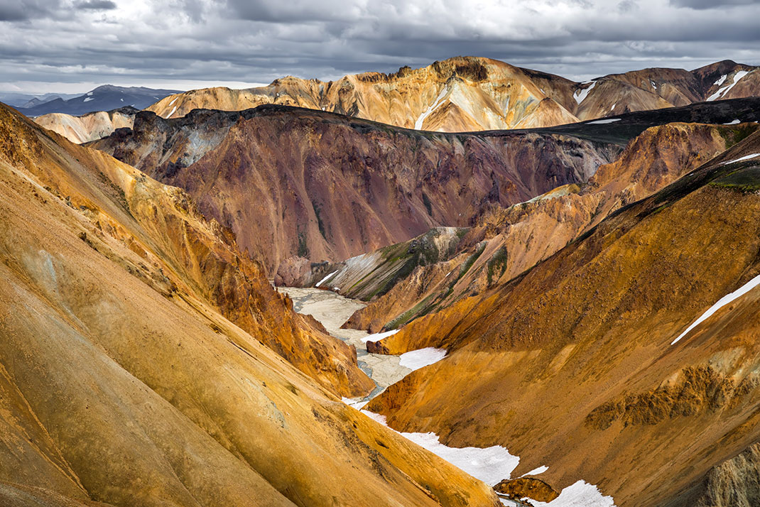 Landmannalaugar en Islande via Shutterstock