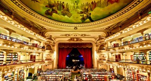 UNE-theatre-librairie2