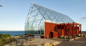 maison-ecologique-autosuffisante-suede-une