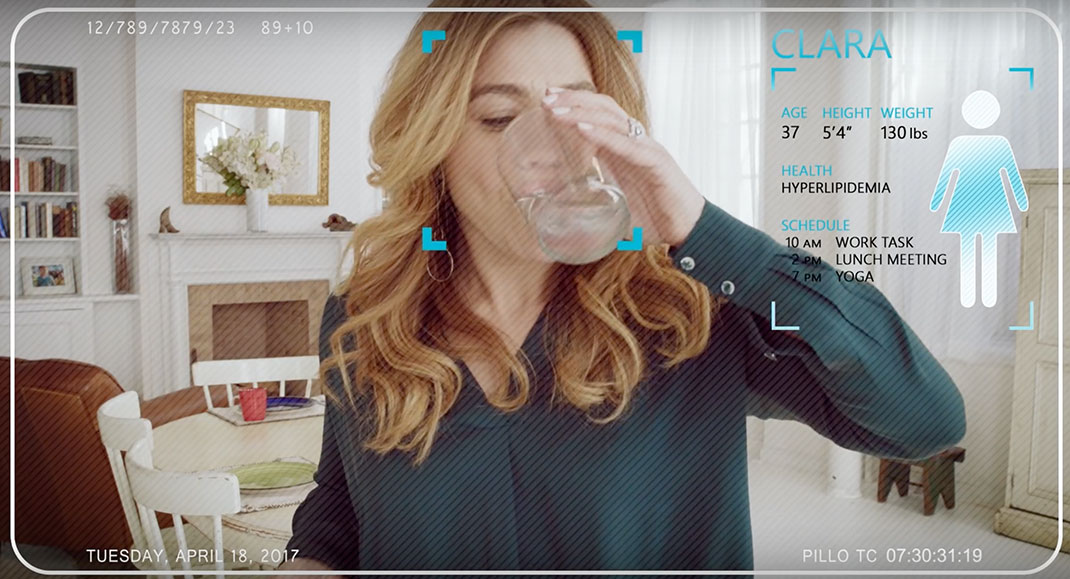 Pillo analysant le profil médical d'une personne (Source: Youtube)